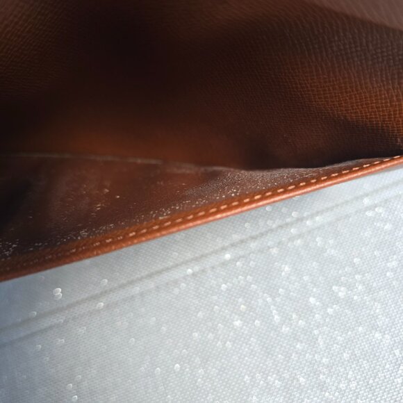 Louis Vuitton Long Card Monogram Wallet - Picture 9 of 10